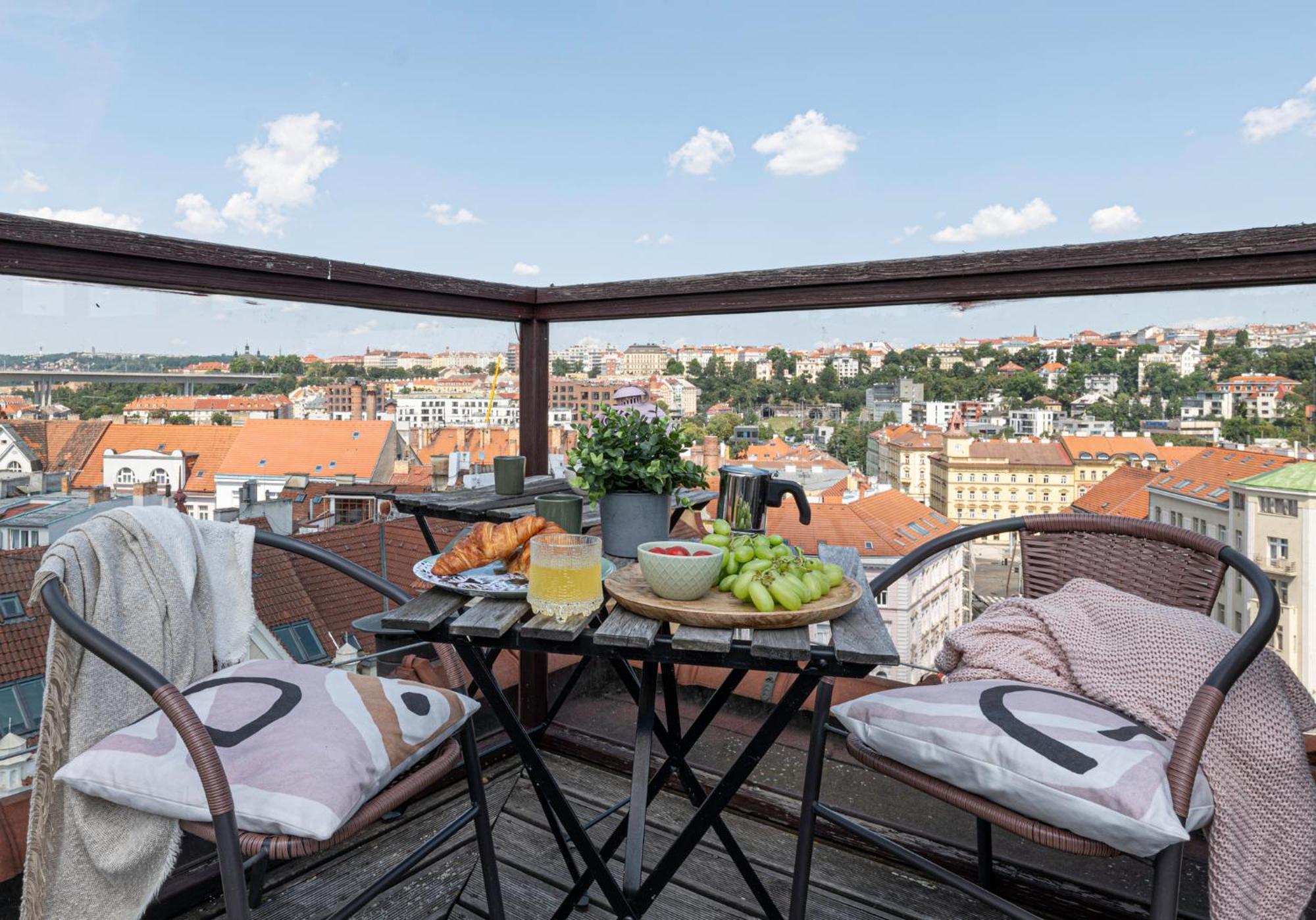 Prague Days - Terrace - Stunning View - Duplex Praga Exterior foto
